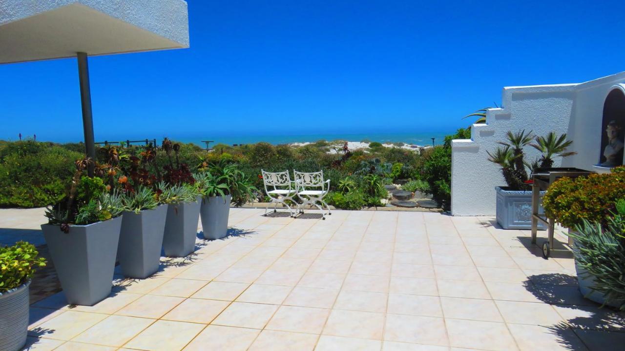 On The Beach Apartments Yzerfontein Exterior photo