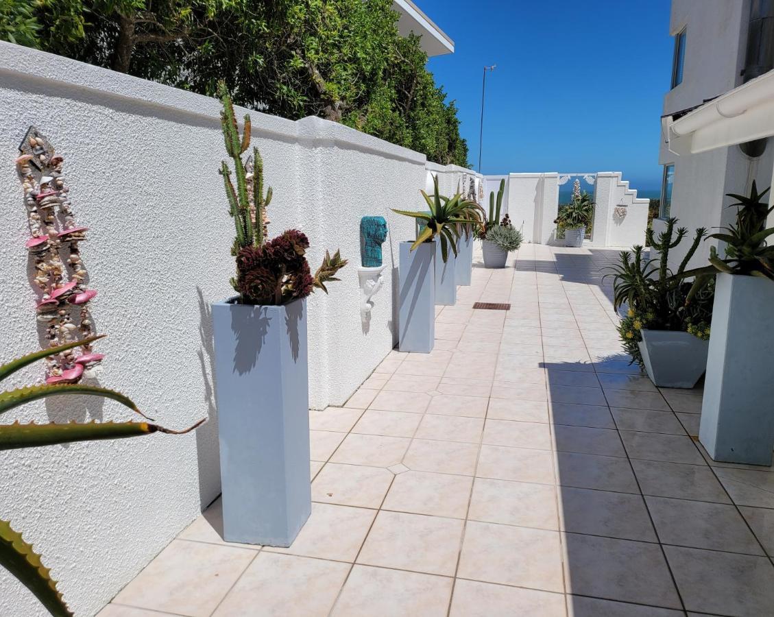 On The Beach Apartments Yzerfontein Exterior photo
