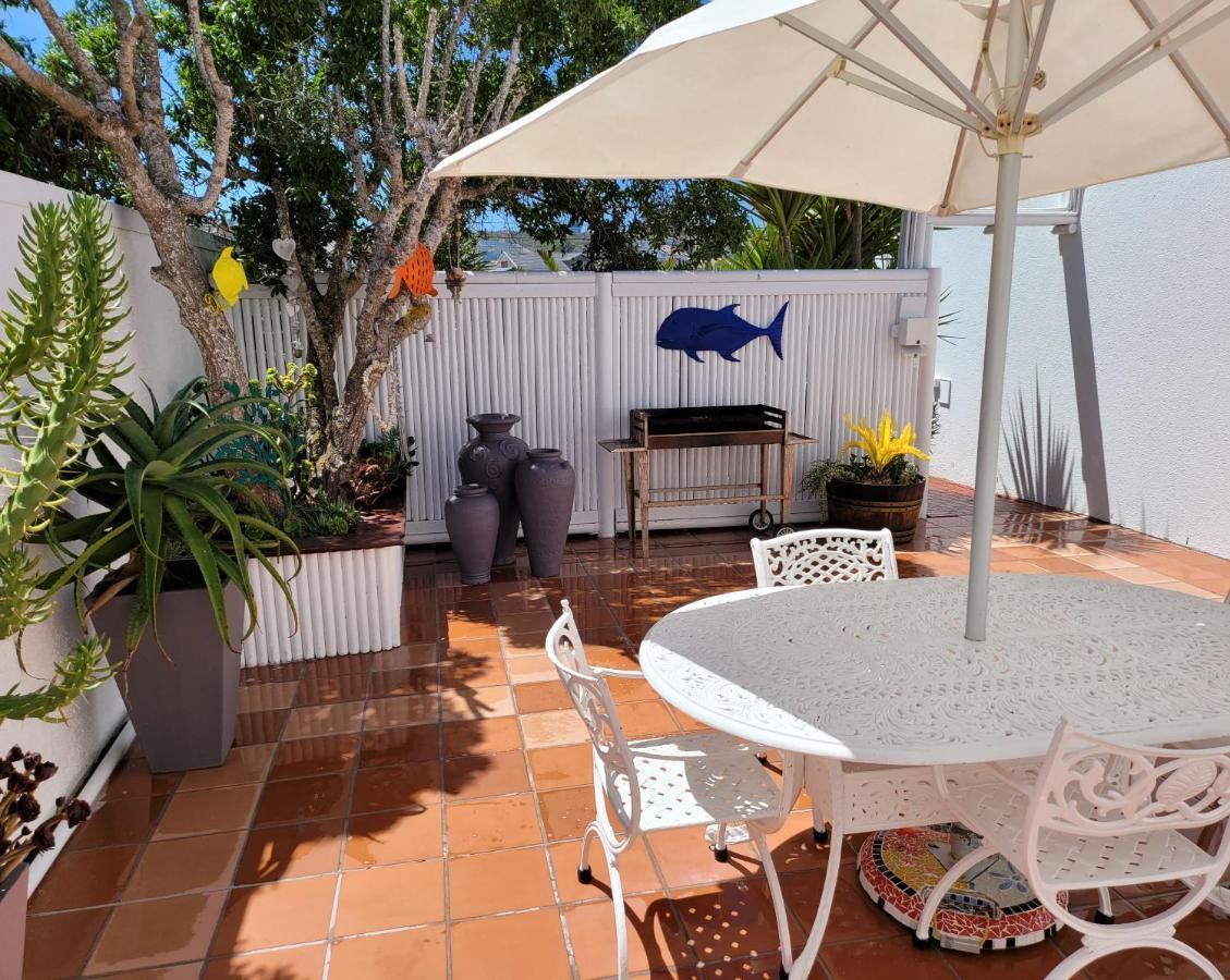 On The Beach Apartments Yzerfontein Exterior photo