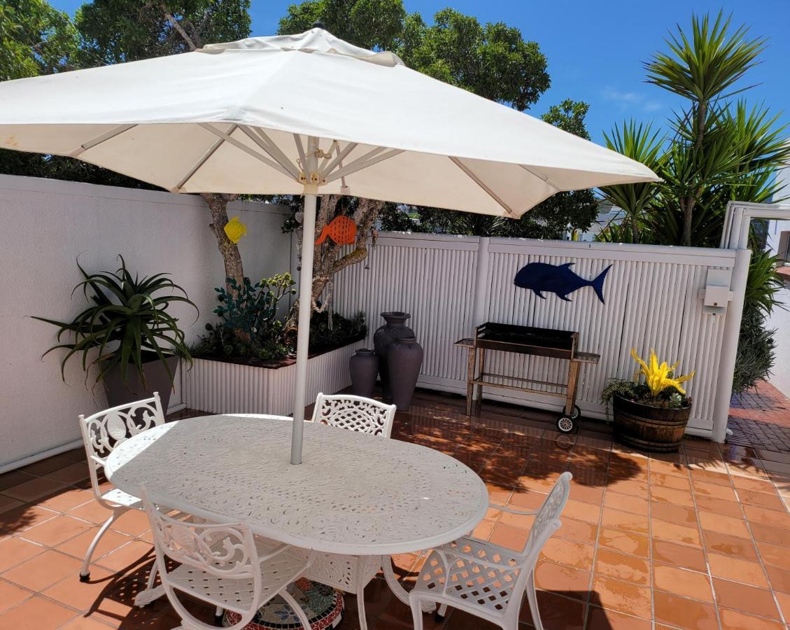 On The Beach Apartments Yzerfontein Exterior photo