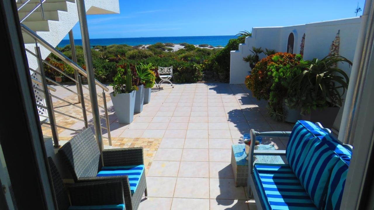 On The Beach Apartments Yzerfontein Exterior photo