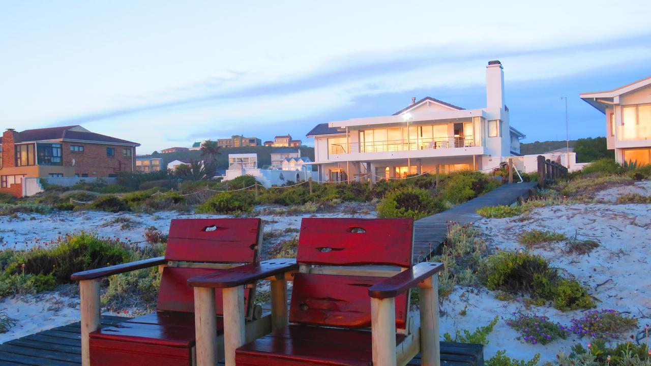 On The Beach Apartments Yzerfontein Exterior photo