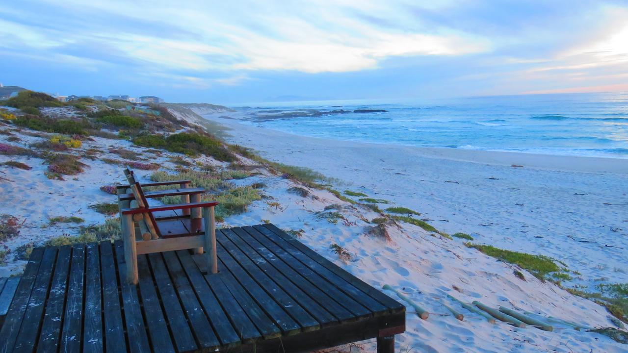 On The Beach Apartments Yzerfontein Exterior photo